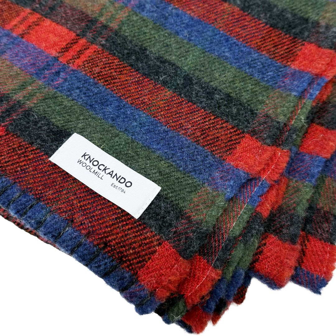 Striped throw - Red