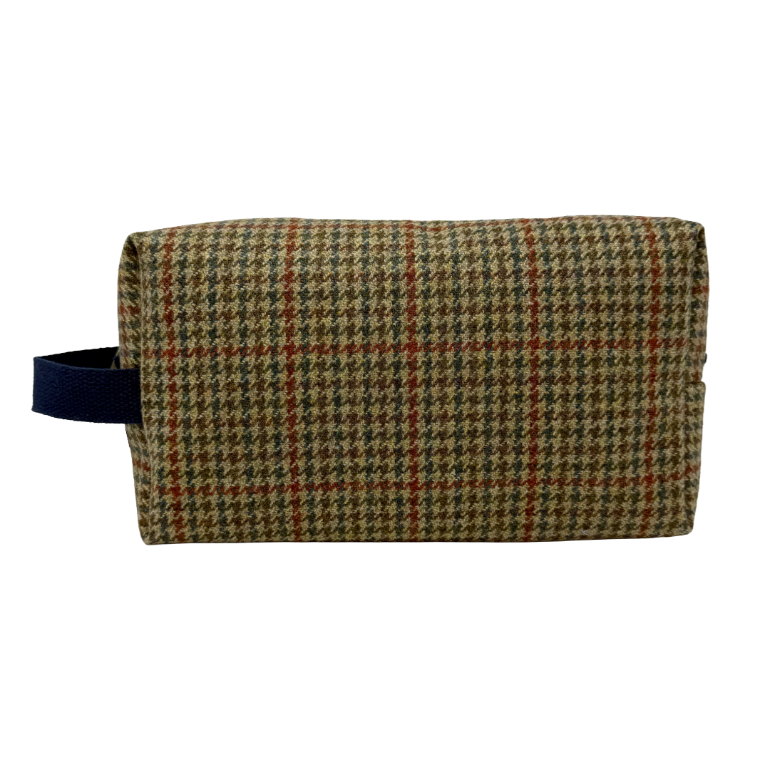 Morven Boxed Wash Bag