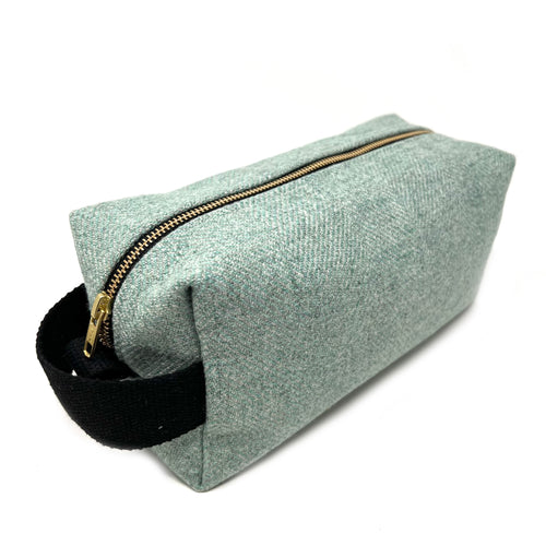 Mint Herringbone Boxed Wash Bag