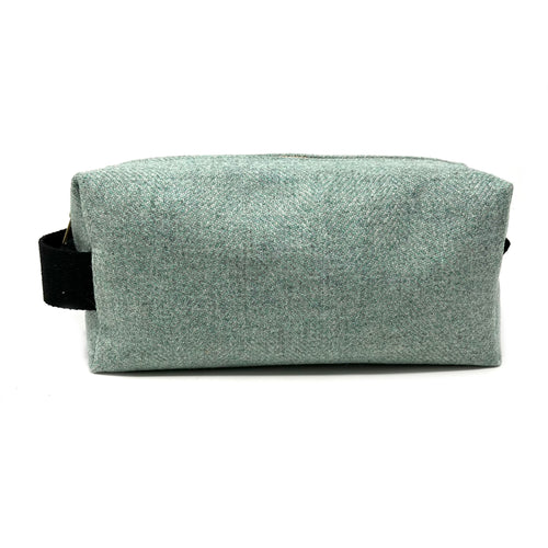 Mint Herringbone Boxed Wash Bag