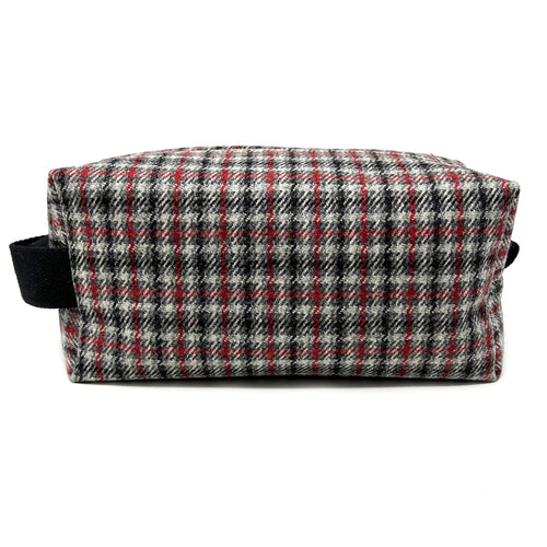 Winterberry Boxed Wash Bag